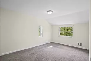 8018 Lincoln Rd, Pittsburgh, PA 15147 - Photo 15