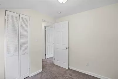 8018 Lincoln Rd, Pittsburgh, PA 15147 - Photo 23