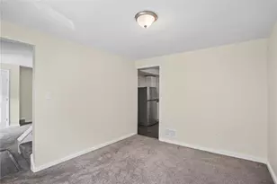 8018 Lincoln Rd, Pittsburgh, PA 15147 - Photo 7