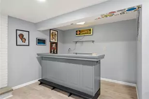 625 Glengary Dr, Pittsburgh, PA 15215 - Photo 35