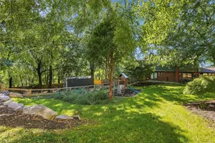 625 Glengary Dr, Pittsburgh, PA 15215 - Photo 49