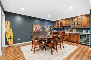 2041 Connecticut Ln, Pittsburgh, PA 15143 - Photo 21
