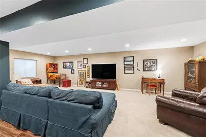 2041 Connecticut Lane, Pittsburgh, PA 15143 - Photo 25