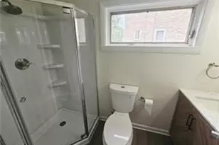 334 Caperton St, Pittsburgh, PA 15210 - Photo 9