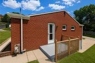 334 Caperton St, Pittsburgh, PA 15210 - Photo 23