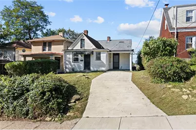 2346 Fremont Pl, Beechview, PA 15216 - Photo 3