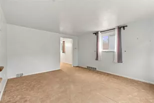 1222 10th St, Irwin, PA 15642 - Photo 9