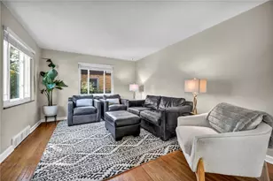 1512 Worcester, Pittsburgh, PA 15243 - Photo 5
