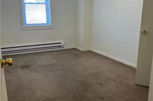 120 S McDonald St, McDonald, PA 15057 - Photo 3