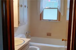 1175 Athalia Ave, Monessen, PA 15062 - Photo 11