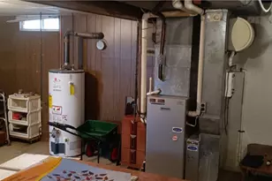 1175 Athalia Ave, Monessen, PA 15062 - Photo 9