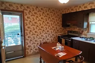 1175 Athalia Ave, Monessen, PA 15062 - Photo 17