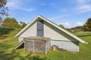 100 Moore Rd, South Franklin, PA 15301 - Photo 31