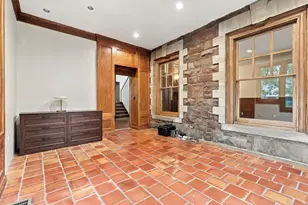 6109 Fifth Ave, Pittsburgh, PA 15232 - Photo 13