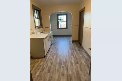 526 Ridge Ave, East Pittsburgh, PA 15112 - Photo 13