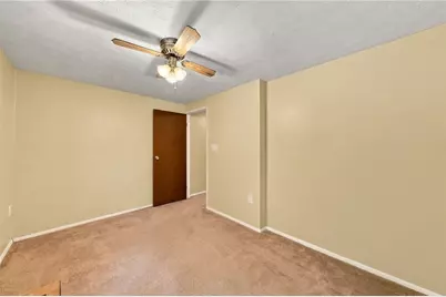 423 Ten Point Lane, Cranberry Township, PA 16066 - Photo 19