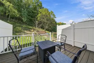 423 Ten Point Ln, Cranberry Township, PA 16066 - Photo 3