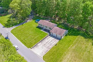 157 Oak Hill Dr, Somerset Township, PA 15541 - Photo 5