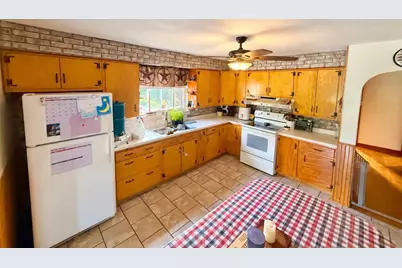 6391 Tuscarawas Road, Ohioville, PA 15059 - Photo 5