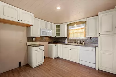 109 Saulters Ave, Bentleyville, PA 15314 - Photo 5