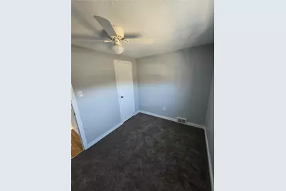 611 W Sutter Rd, Pittsburgh, PA 15116 - Photo 25