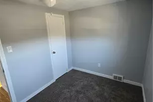 611 W Sutter Rd, Pittsburgh, PA 15116 - Photo 25