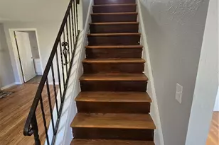 611 W Sutter Rd, Pittsburgh, PA 15116 - Photo 15