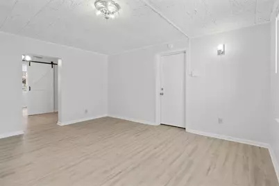 3844 Baytree St, Pittsburgh, PA 15214 - Photo 9
