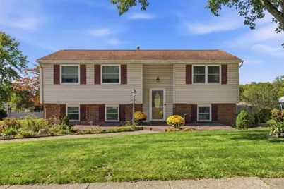 210 Meadow Wood Dr, West Deer, PA 15024 - Photo 1