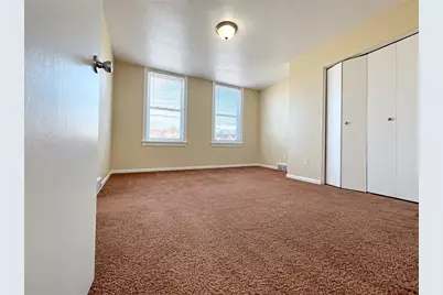546 Greenfield Ave #2, Pittsburgh, PA 15207 - Photo 3
