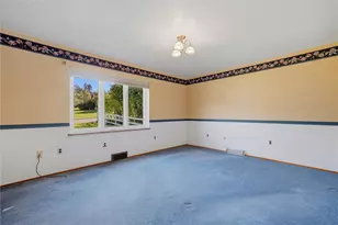 283 Kentucky Dr, Lower Burrell, PA 15068 - Photo 11