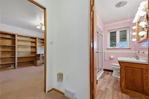 283 Kentucky Dr, Lower Burrell, PA 15068 - Photo 15