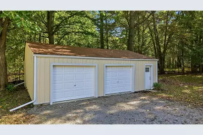 1316 Skyline Drive, Hermitage, PA 16148 - Photo 7