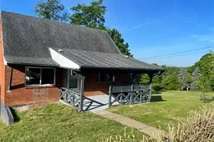 6821 Shannon Rd, Verona, PA 15147 - Photo 1