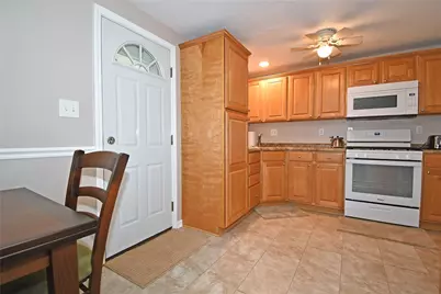 31 Thomas Street, Pittsburgh, PA 15205 - Photo 9