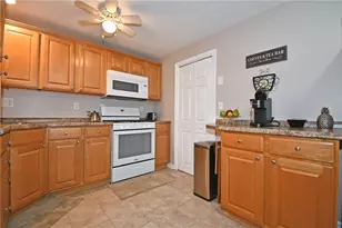 31 Thomas St, Pittsburgh, PA 15205 - Photo 7