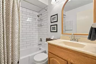 616 Carnival Dr, Pittsburgh, PA 15239 - Photo 21
