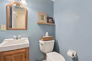 616 Carnival Dr, Pittsburgh, PA 15239 - Photo 33