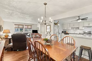 616 Carnival Dr, Pittsburgh, PA 15239 - Photo 13