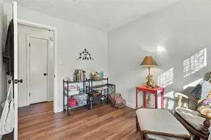 616 Carnival Dr, Pittsburgh, PA 15239 - Photo 23