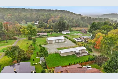323 Crestview Dr, Donegal, PA 15610 - Photo 45