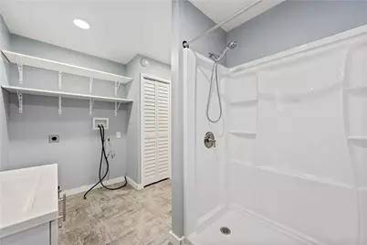 323 Crestview Dr, Donegal, PA 15610 - Photo 37