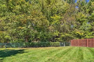 820 Niagara Dr, North Huntingdon, PA 15642 - Photo 35