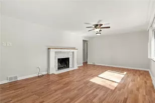 2400 Milford Dr, Bethel Park, PA 15102 - Photo 7