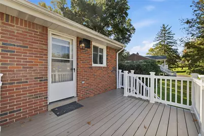 2400 Milford Dr, Bethel Park, PA 15102 - Photo 31