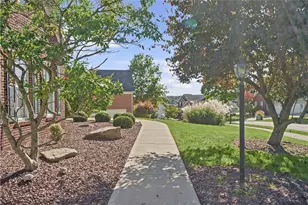 210 Briar Hill Ct, Pine Township, PA 15090 - Photo 3