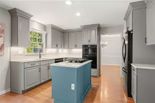 2446 Dogwood Dr, Pittsburgh, PA 15090 - Photo 17