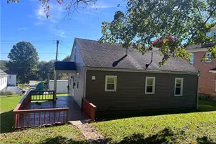 55 Clarksville St, Greenville Boro, PA 16125 - Photo 3