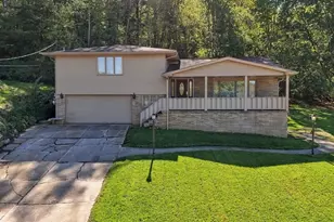 2904 Propst Dr, Hopewell Township, PA 15001 - Photo 1
