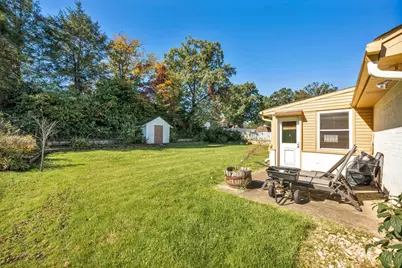 243 Columbia Dr, Center Township, PA 15001 - Photo 41